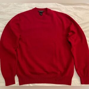 Men’s 100% Cashmere sweater size medium